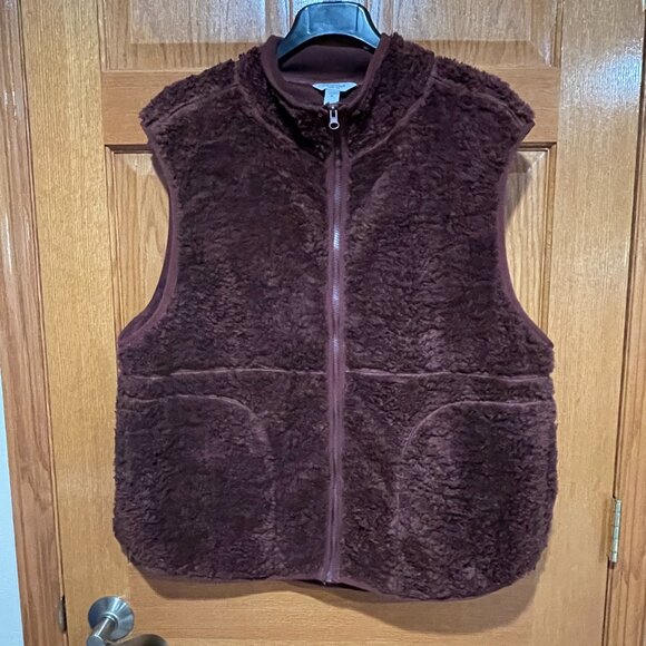 Arizona Jean Company Jackets & Blazers - Arizona Jean Co. Women’s XL Brown Faux Fur Full Zip Cozy Soft Vest EUC